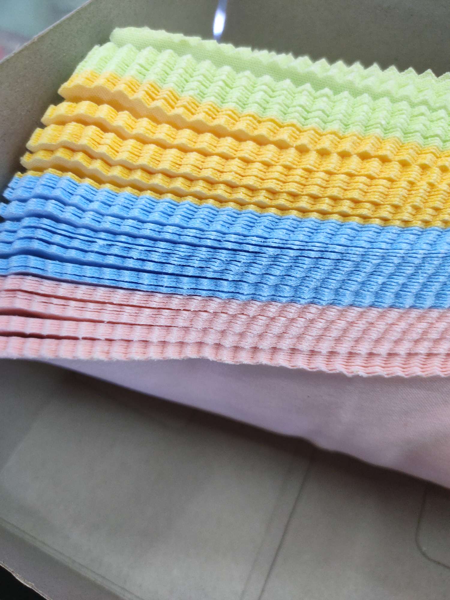 Double-sided velvet eyeglass cloth details Picture