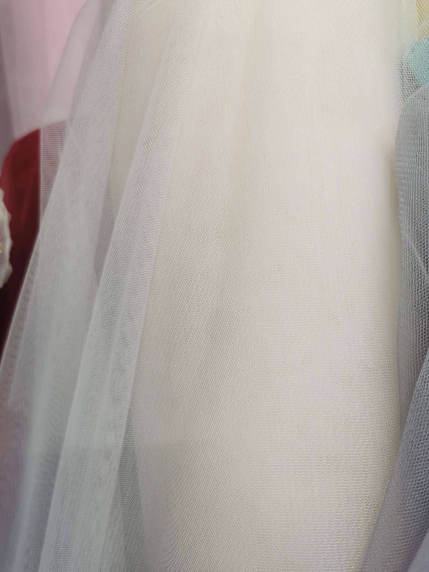 婚纱网纱公主裙头饰服装背景图片米色