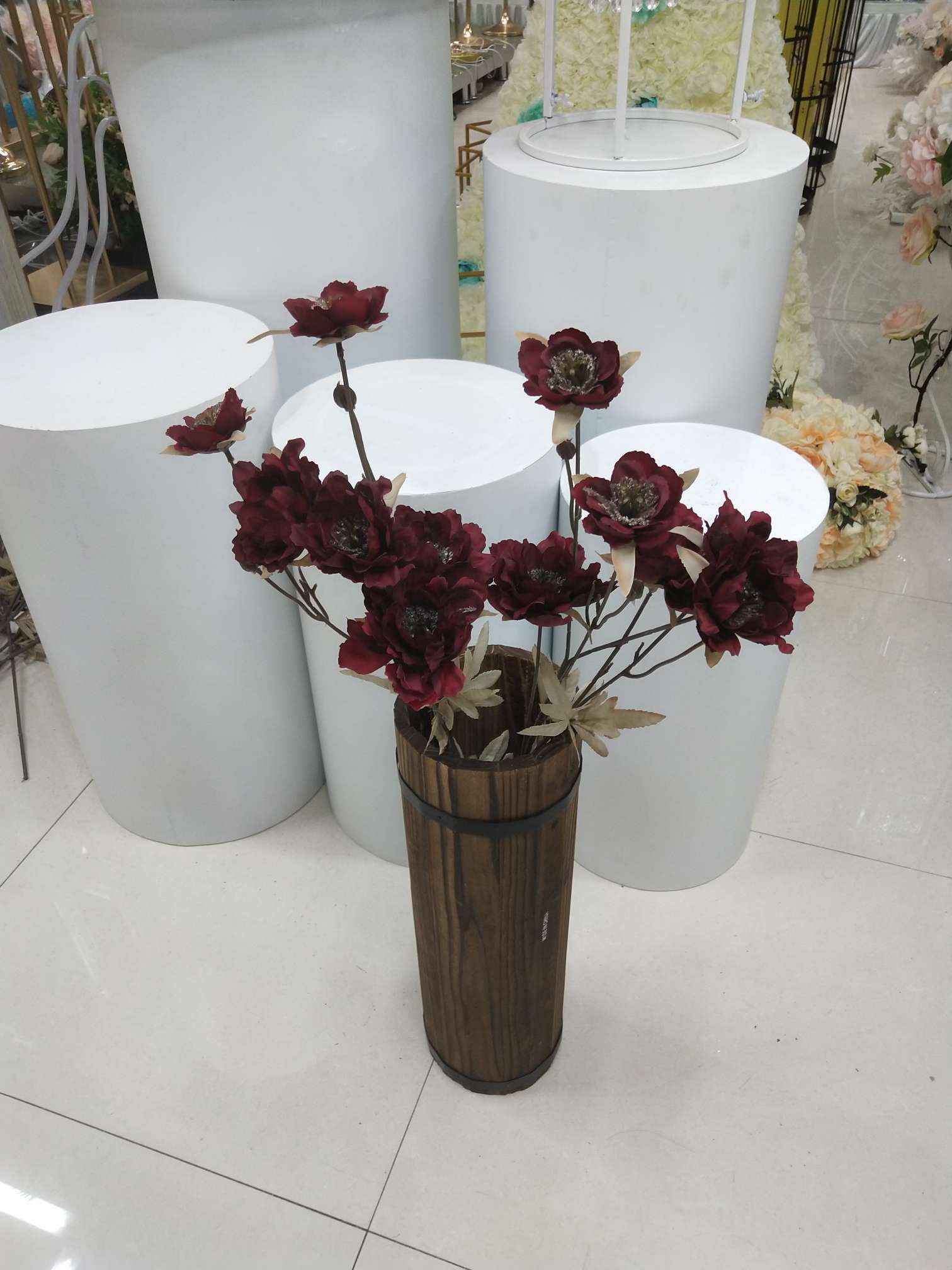 The small peony flower wedding prop is selling well and is a must-have for the wedding auditorium undefined