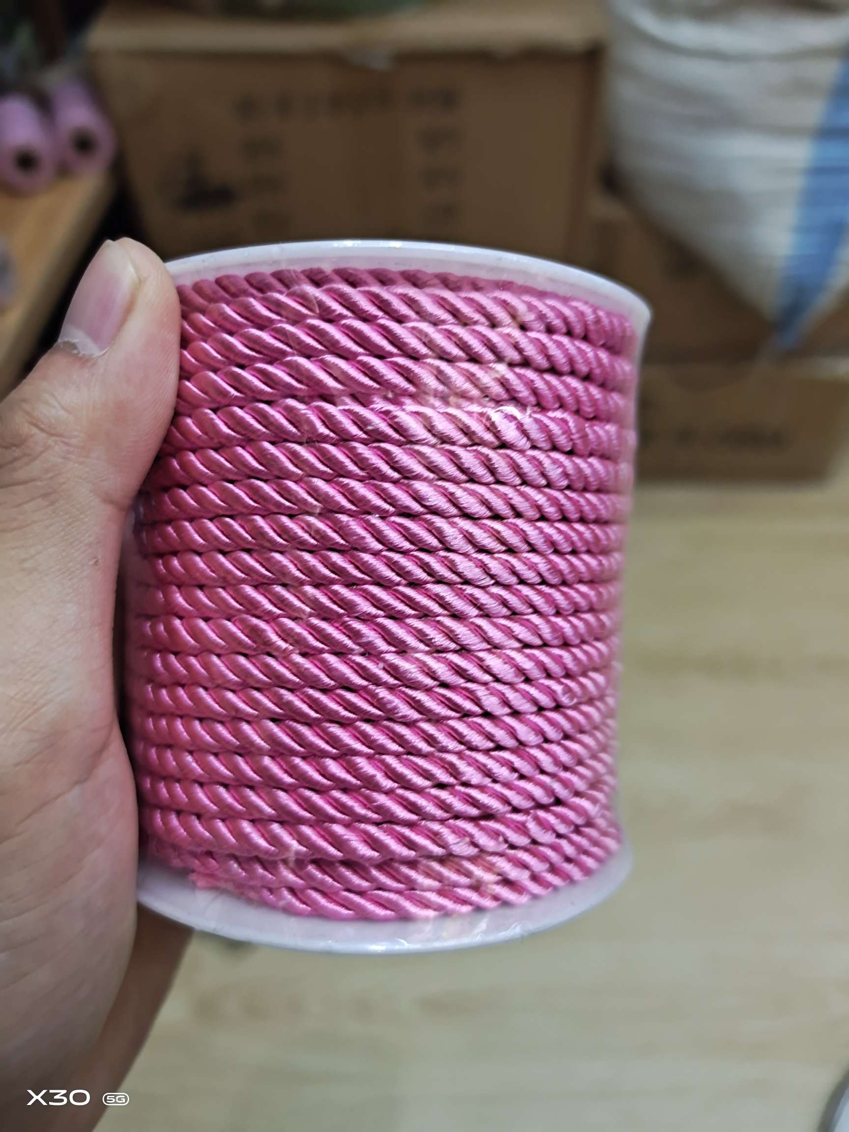 4mm cylindrical polyester single-color three-strand rope for clothing accessories and luggage decoration, 25 yards per cylinder details Picture