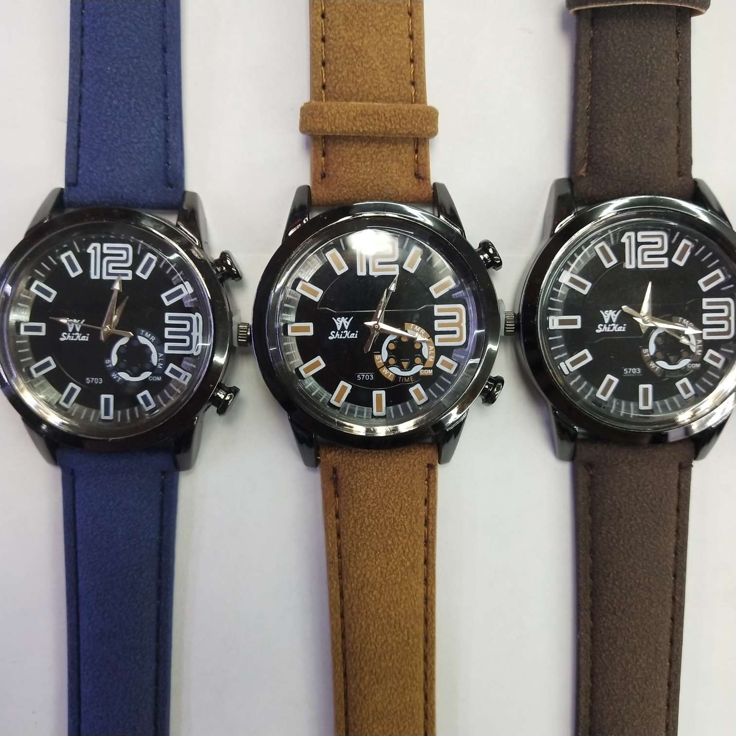 精品时尚简约大气成人手表多色大表盘产品图