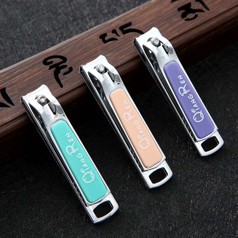 Stainless steel nail clippers, strong nail clippers 6613 large nail clippers, high-end flat nail clippers Application Scenario