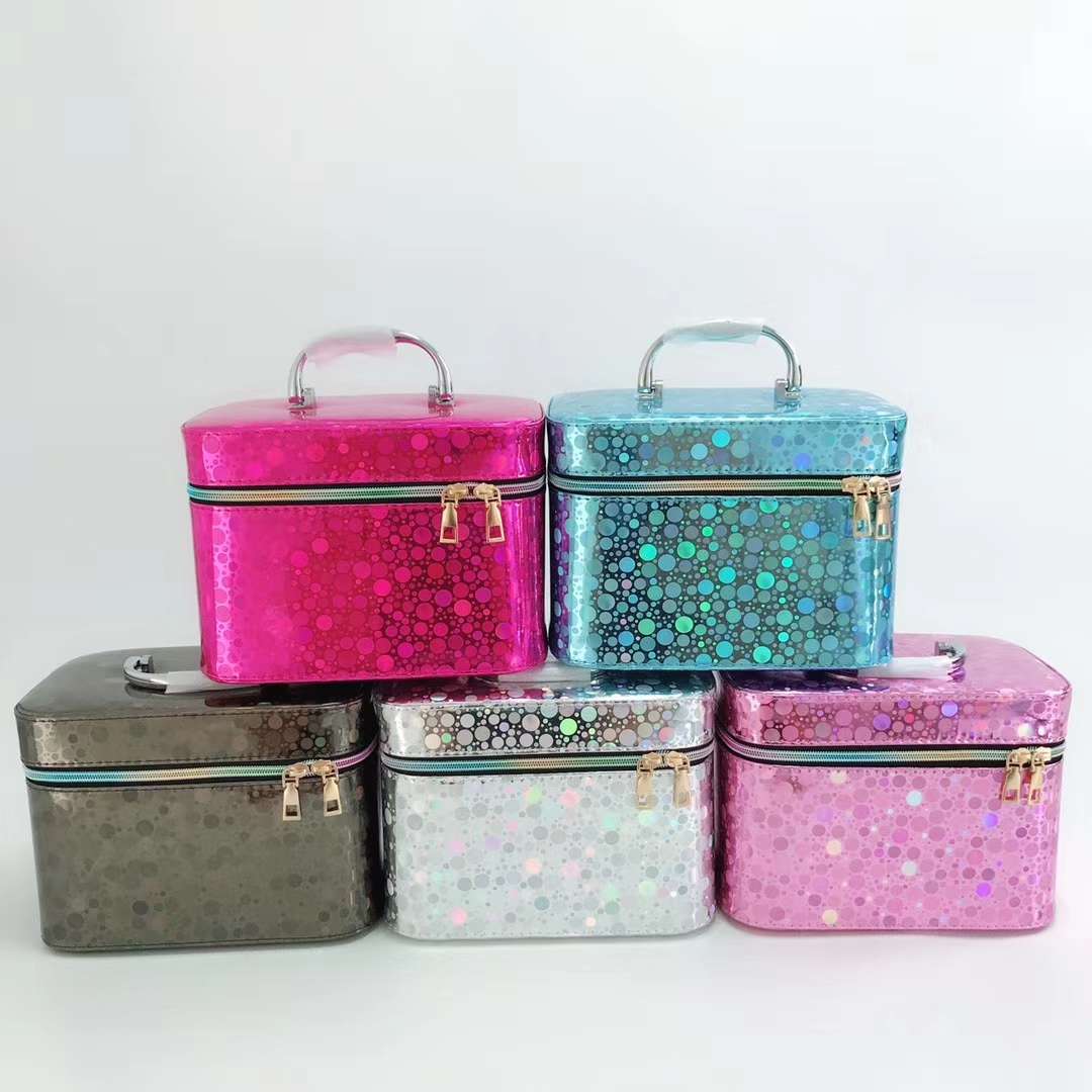 亮晶
三件套细节图