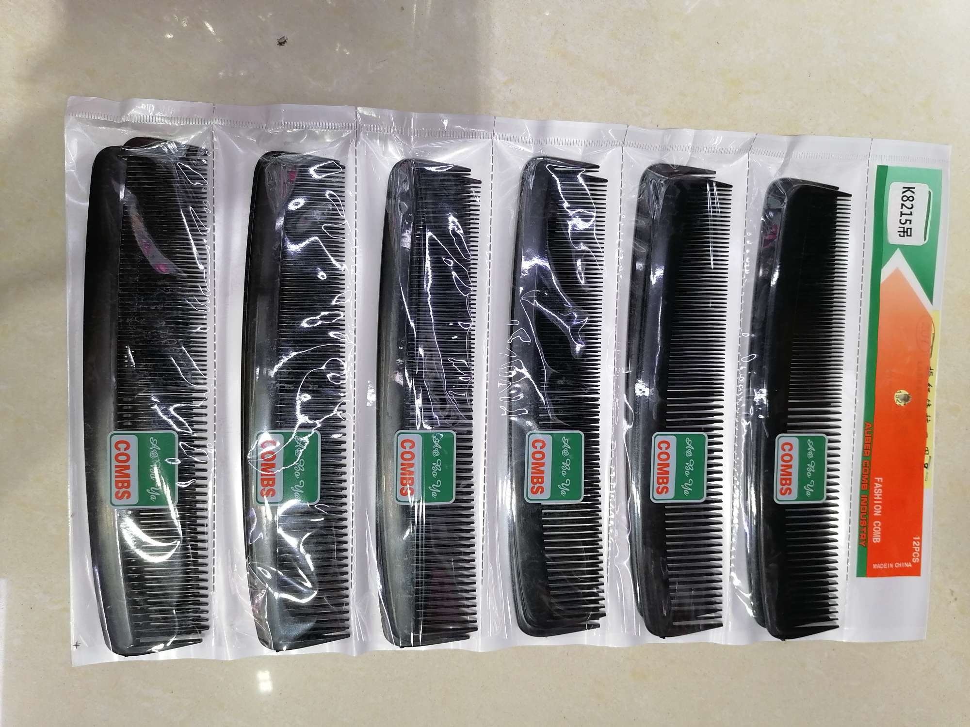 15 black comb thumbnail