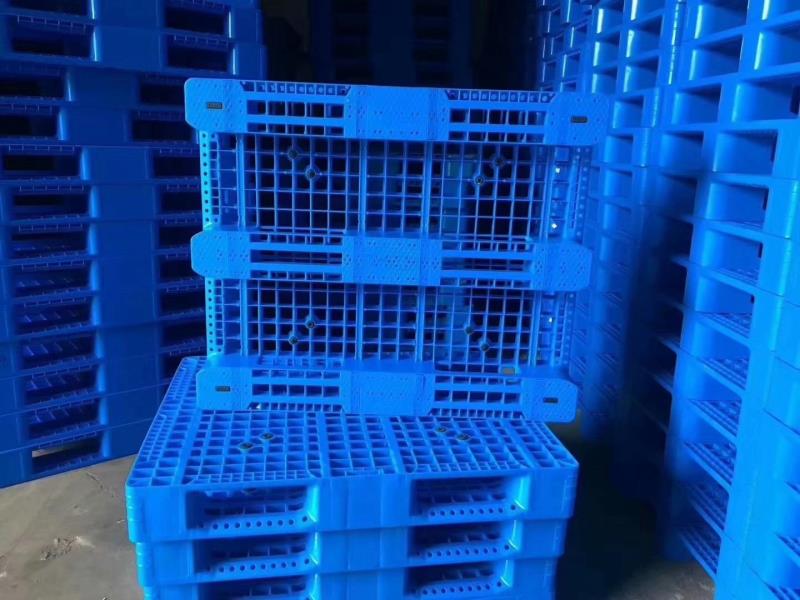 网格川字塑料托盘120*100载重2吨无毒无味防静电细节图