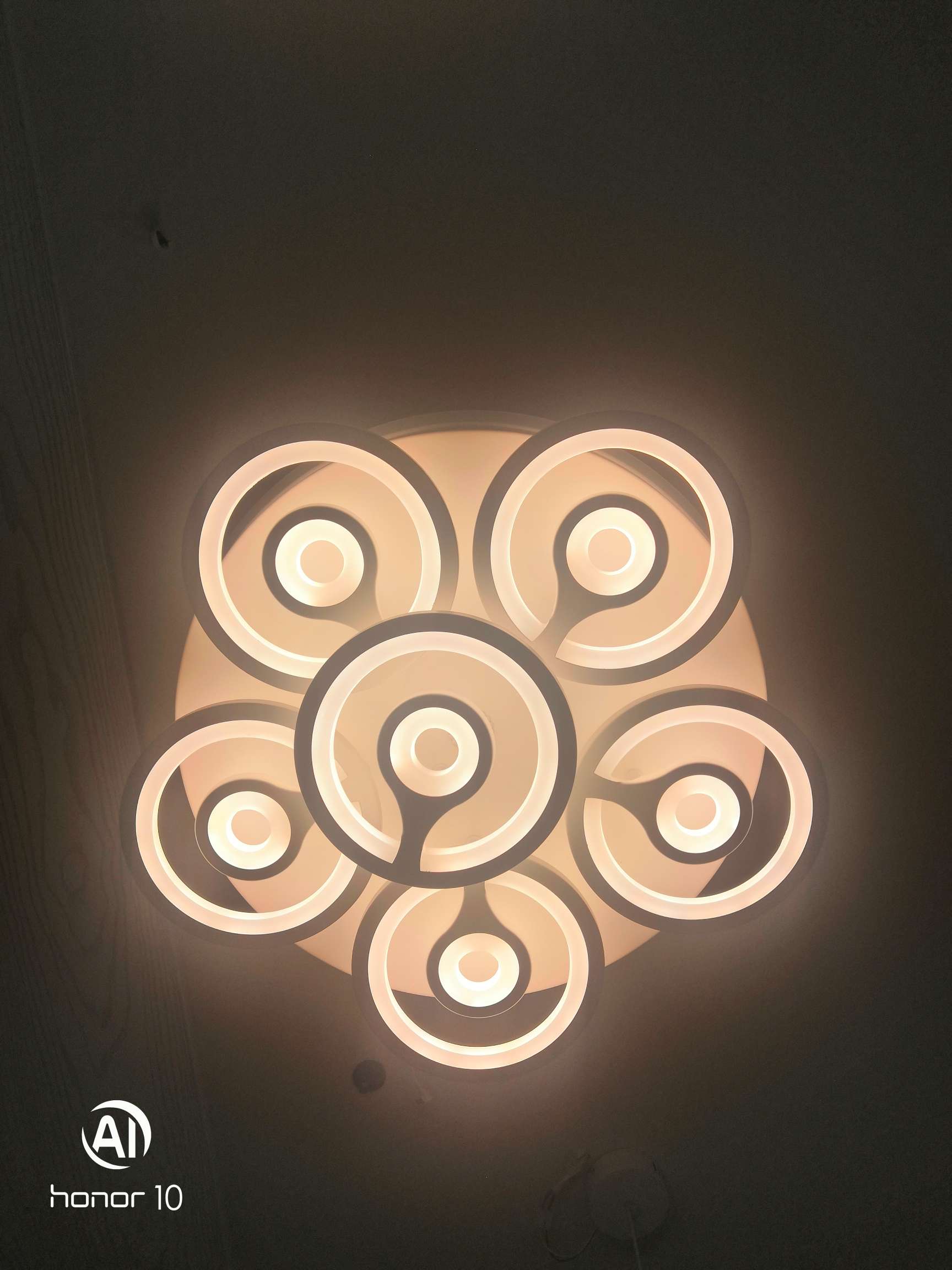 543 invisible fan chandelier, light luxury chandelier, living room lamp, postmodern simplicity, internet-famous crystal lamp, bedroom and dining room lamp Item Picture