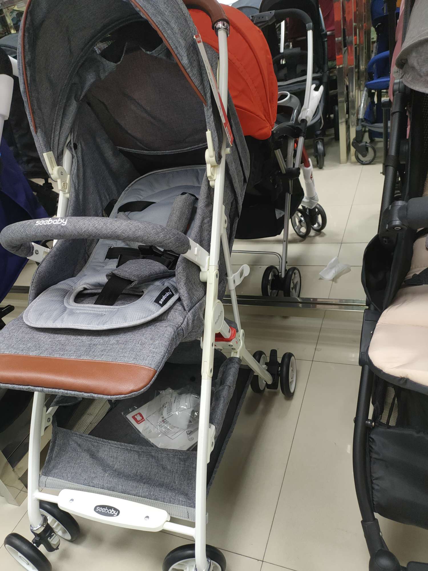 高档便携婴儿小推车