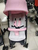 粉红可爱婴儿车
