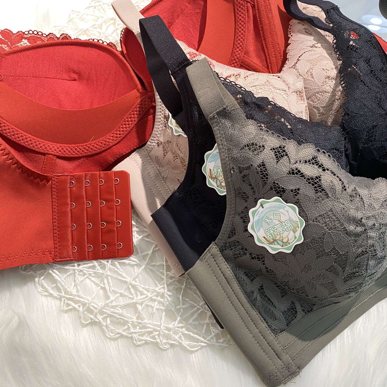 2034#无磁婴儿舒弹棉中厚杯四排四扣（10件起批）详情图9