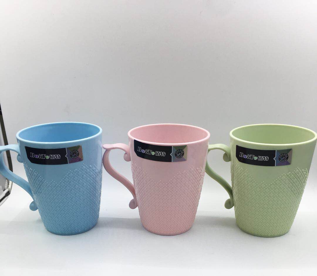 Handle mouthwash cup, toothbrush cup, creative plastic cup, drinking cup, toothbrush cup, travel drink cup thumbnail