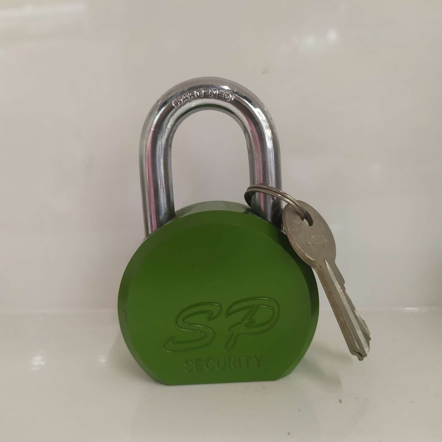 65 mm round steel lock