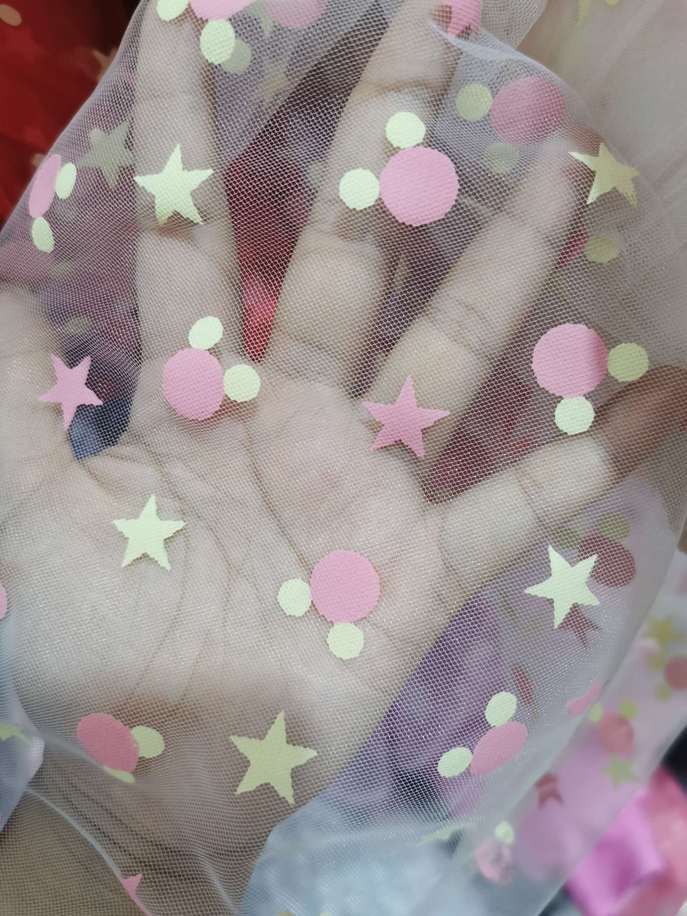 A five-pointed star dot details Picture