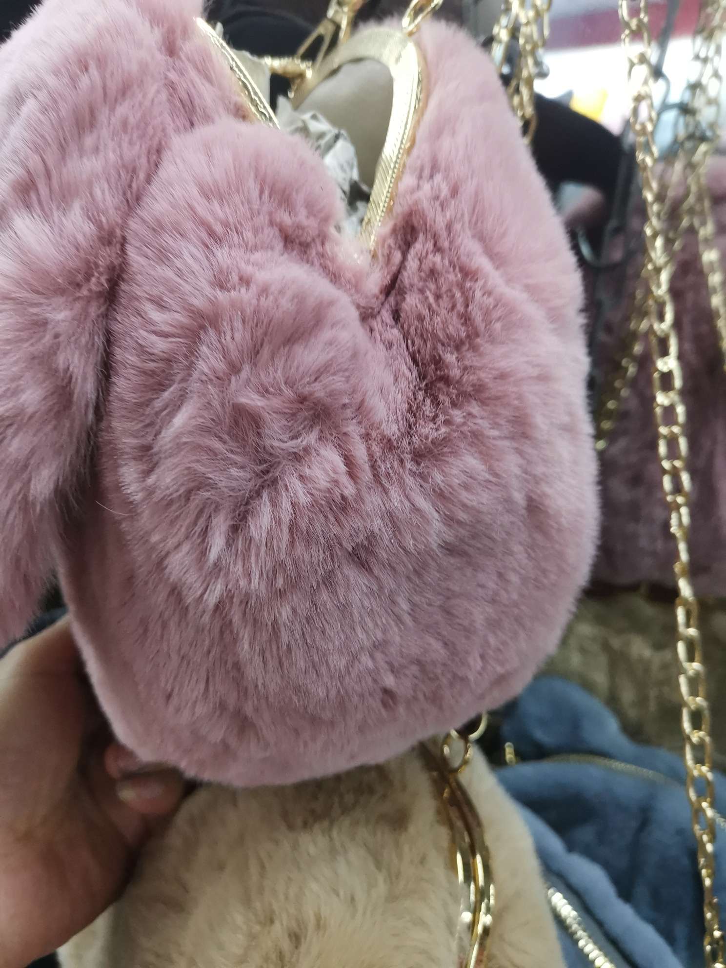 Bolsa de peluche rosa Specification image