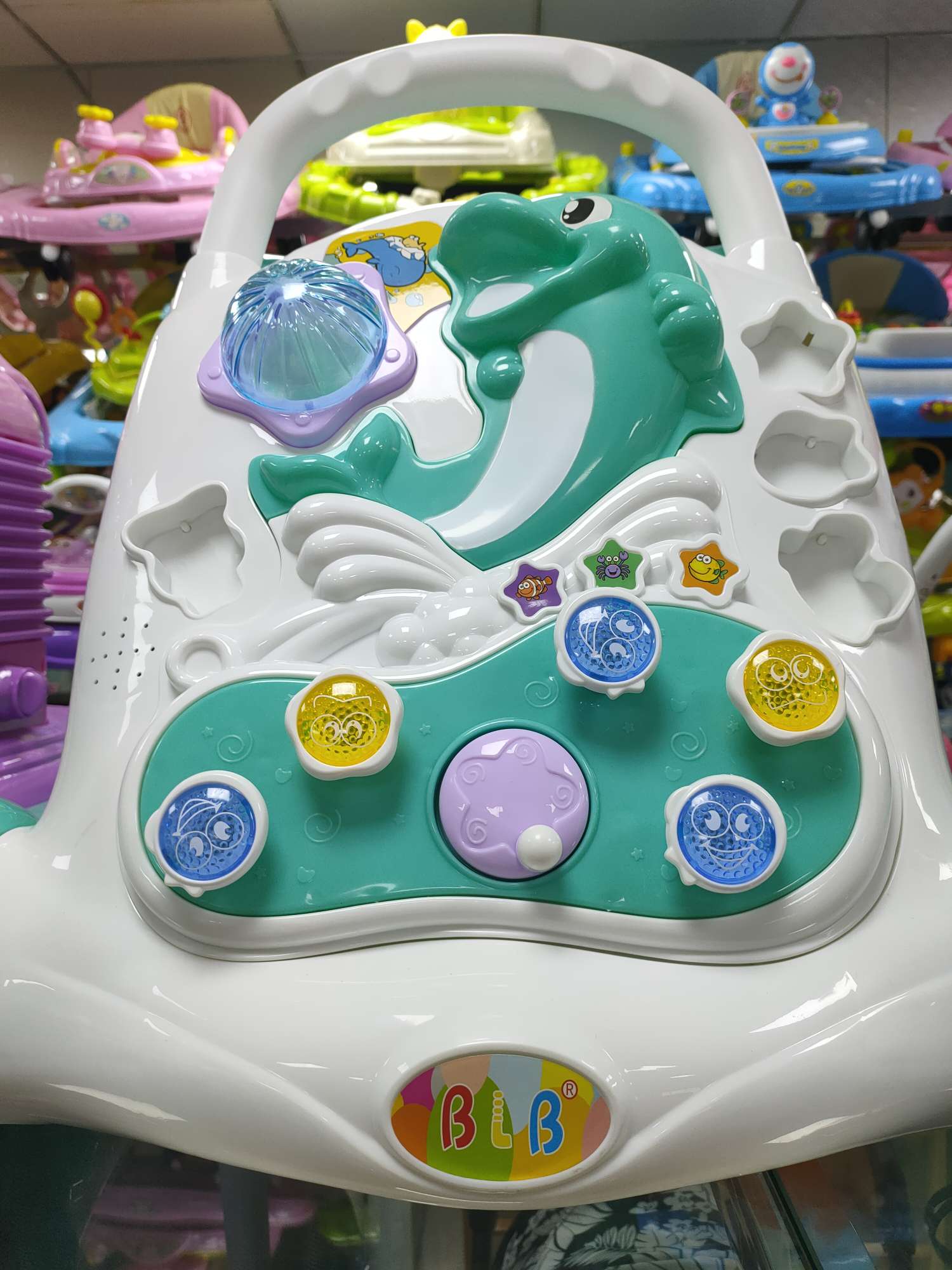 绿色玩具车儿童细节图