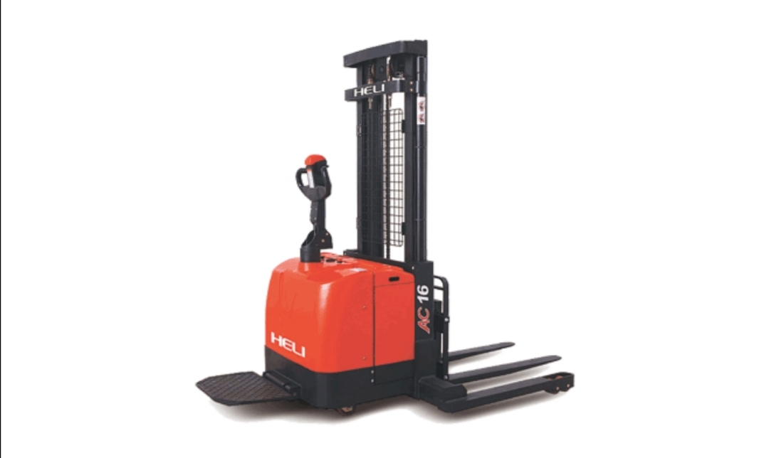 1.6-ton heavy-duty wide-leg electric stacker with portal frame, honest operation, 童叟无欺 reasonable price, high cost performance