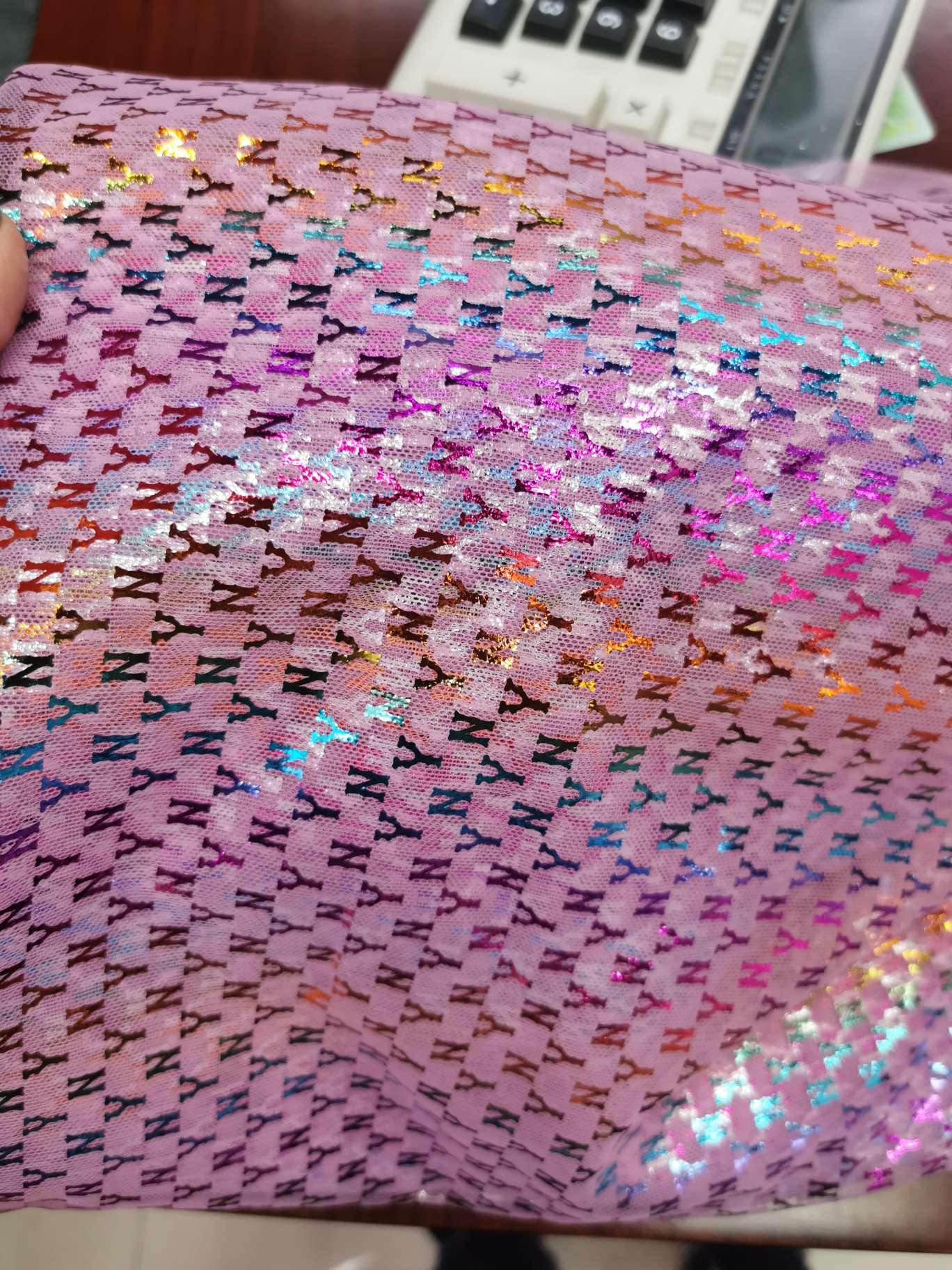 Color YN