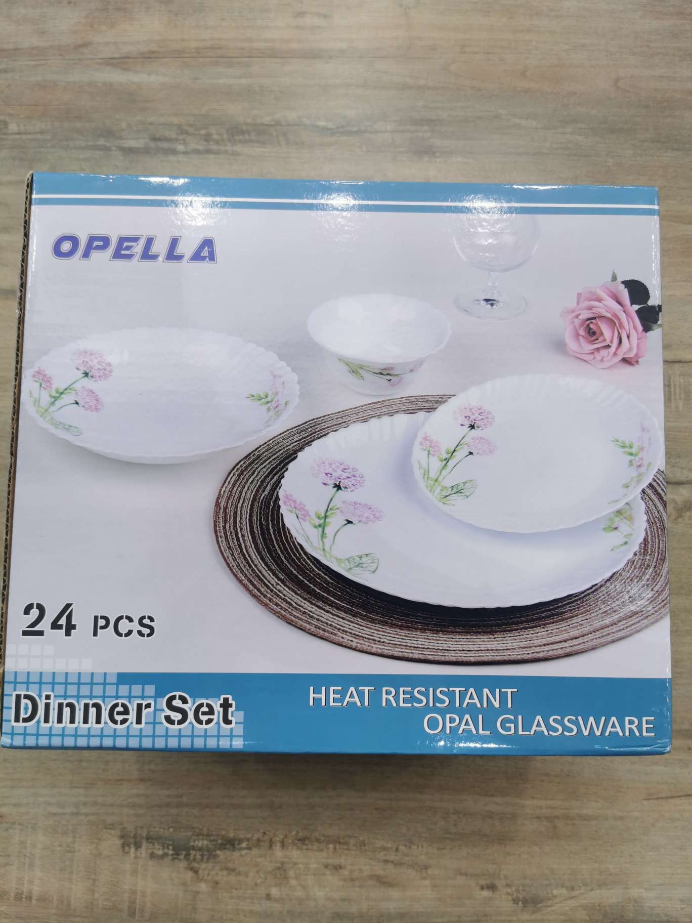 A set of 24-head white jade glass tableware