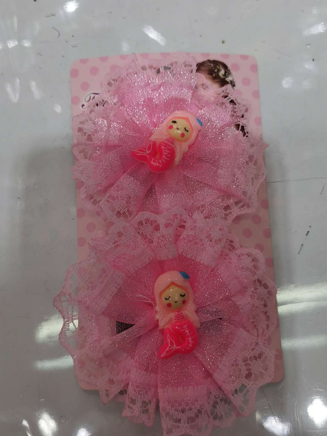 For the clip lace flower