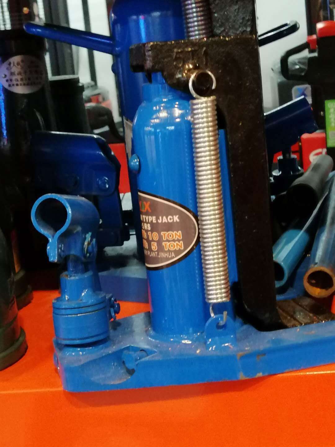 俯爪式千斤顶厂家直销 薄利多销 价格公道 客户反馈高 质量可靠产品图