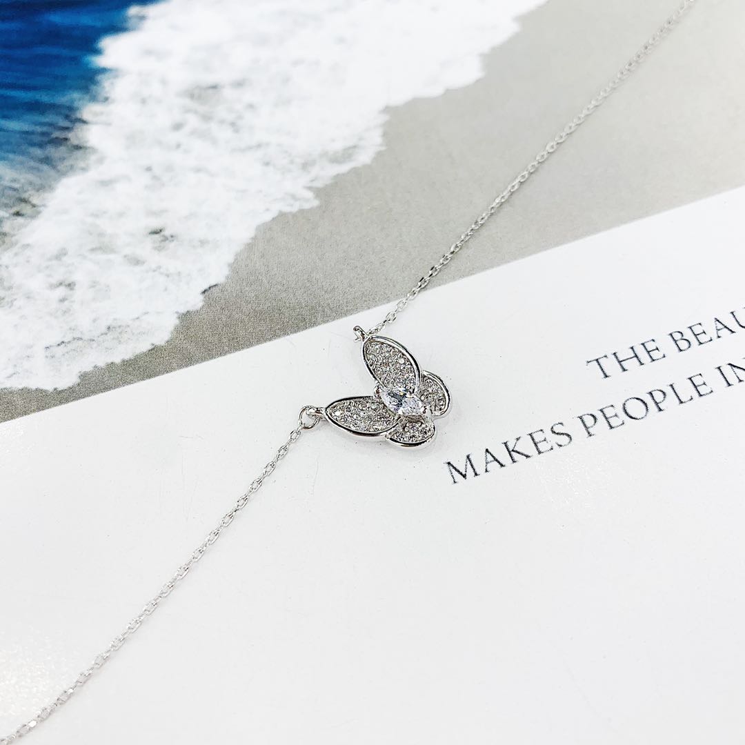 The s925 silver micro-studded butterfly necklace is non-allergenic in white and rose gold details Picture
