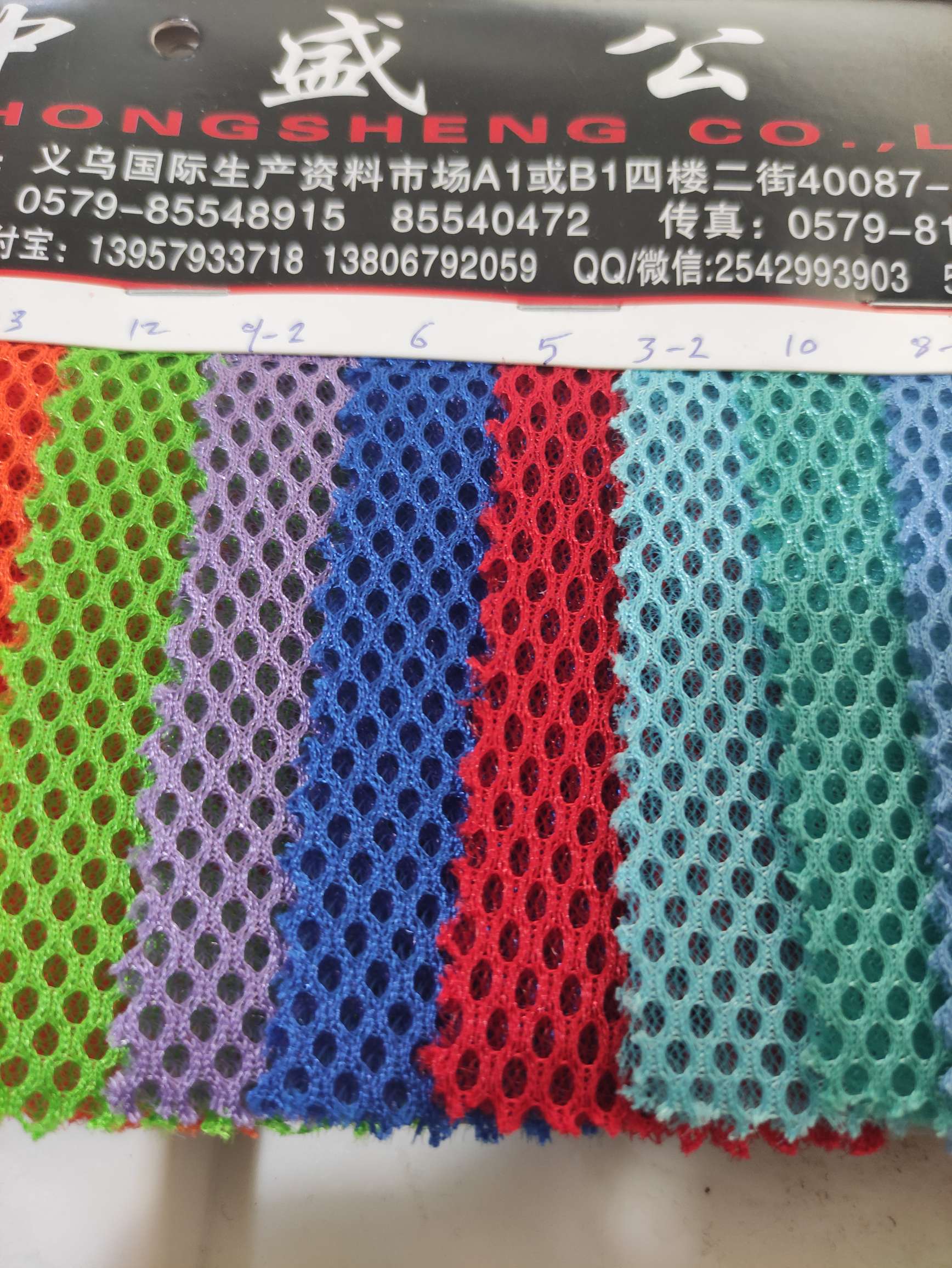三明治大量现货高中低档皮革面料厂家直销热销新款产品图