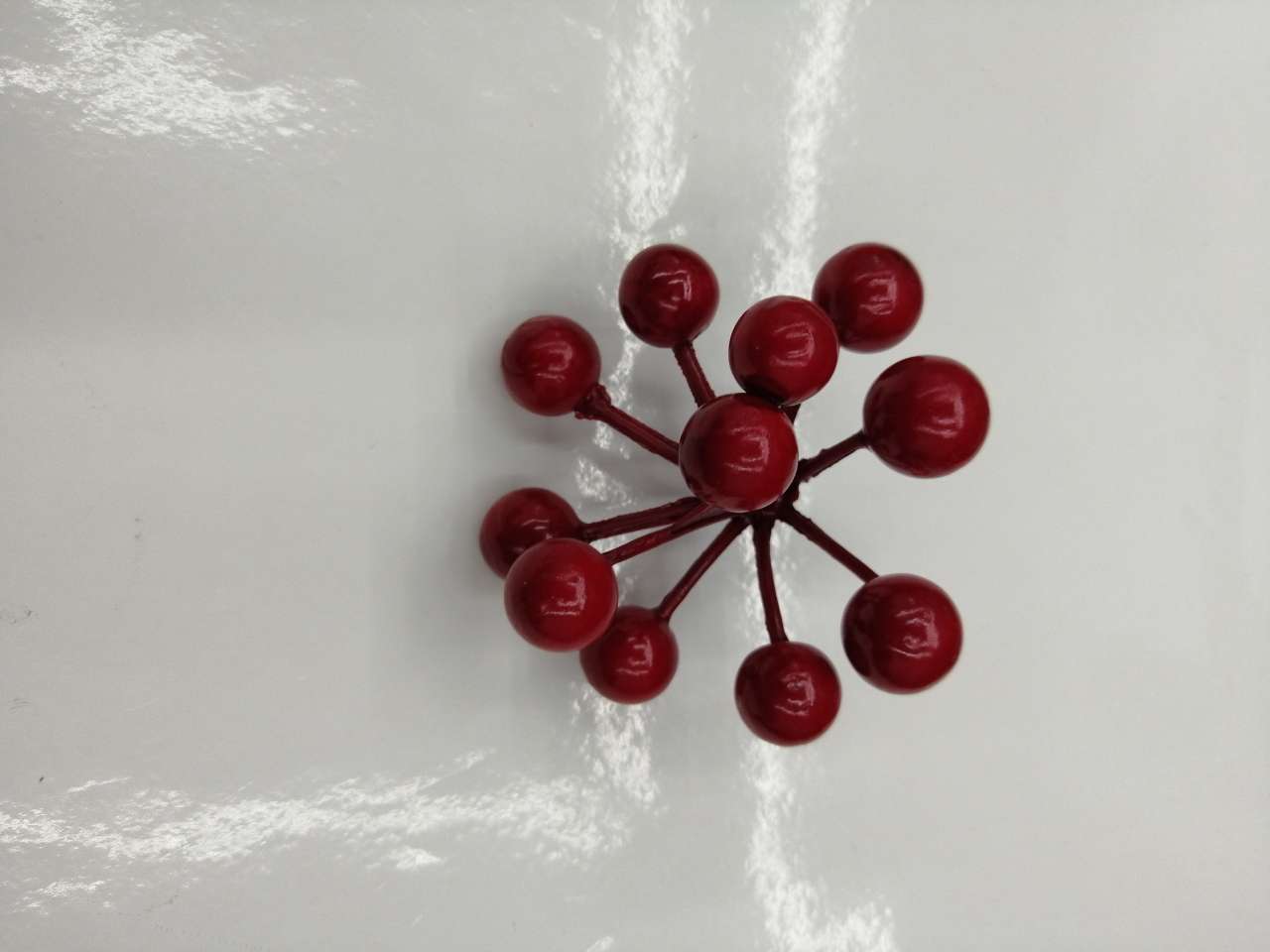 11 red fruits for Christmas