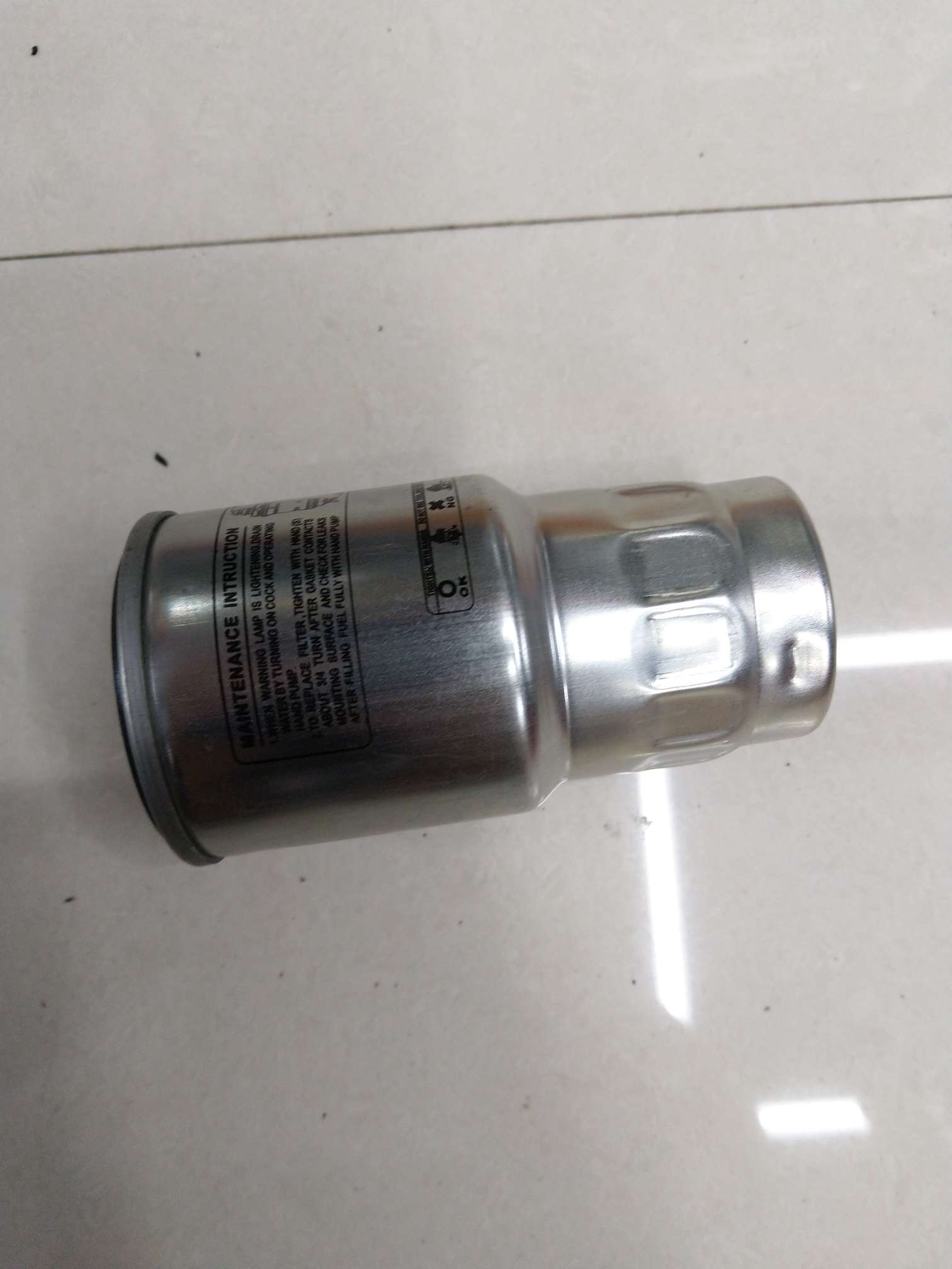Automobile Oil Filter 23390-64450 Item Picture