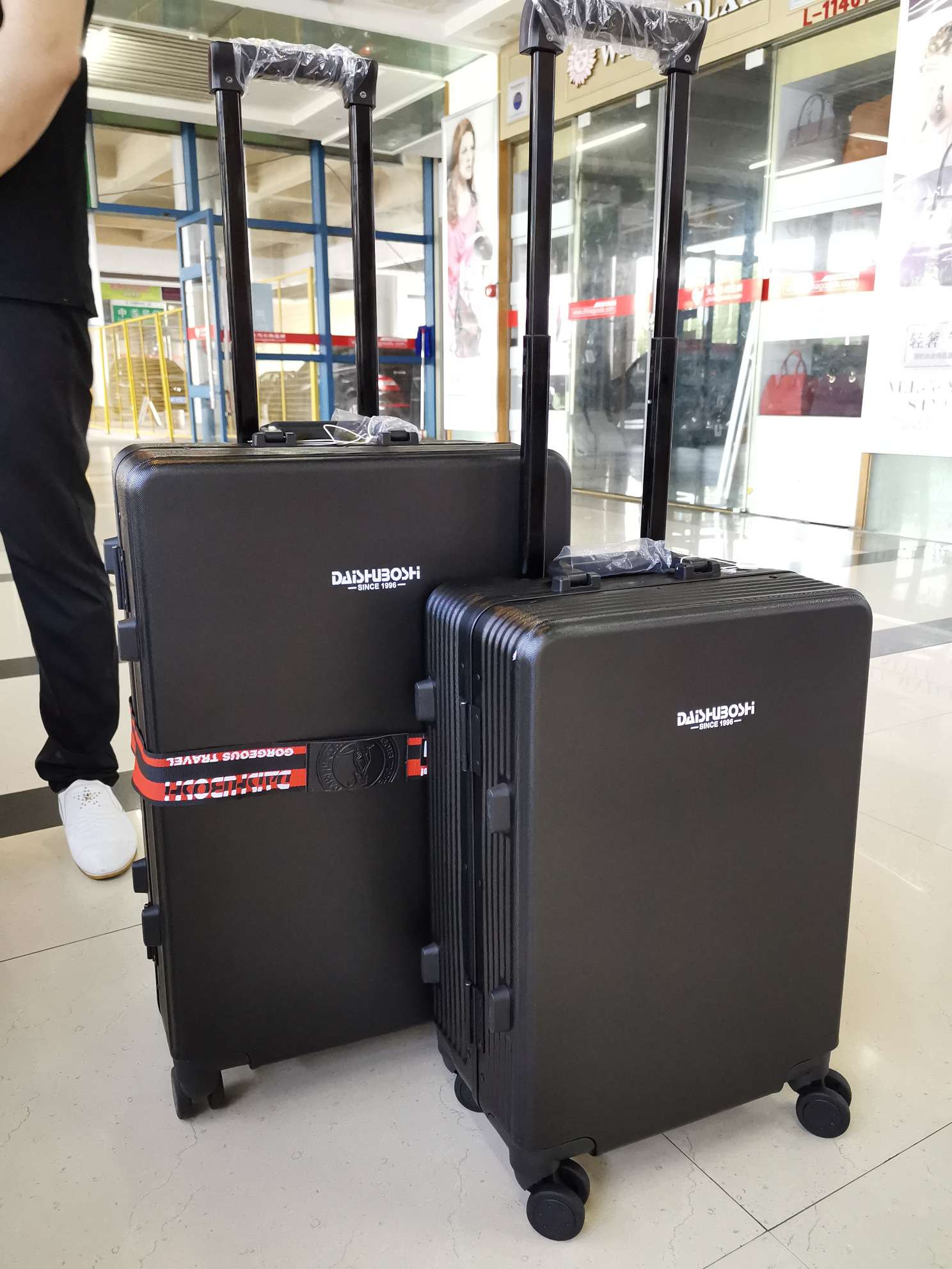 pc拉杆箱大号图