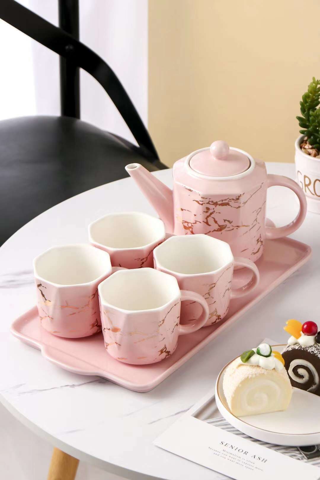 SJ1406－5  一壶四杯一托盘   粉色金色裂纹 哑光色釉瓷套装   壶510ml    杯190ml