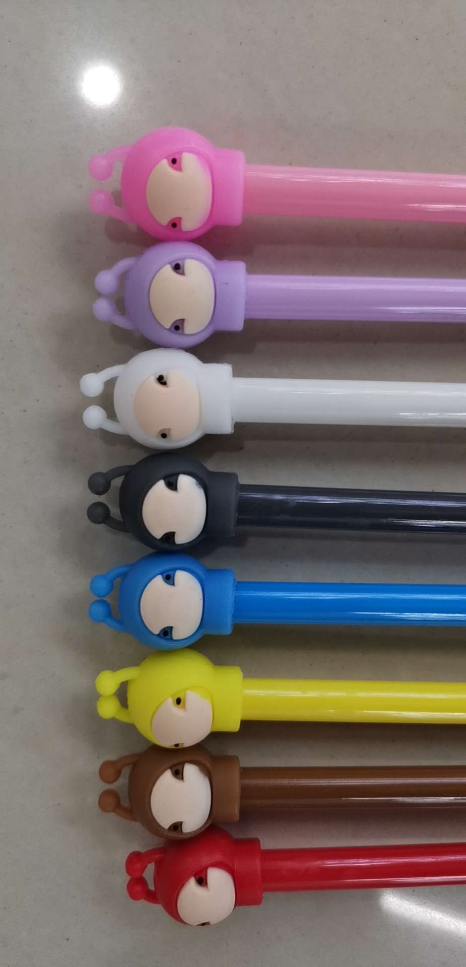 All kinds of shaped gel pens, cartoon-shaped ballpoint pens and ballpoint pens. undefined