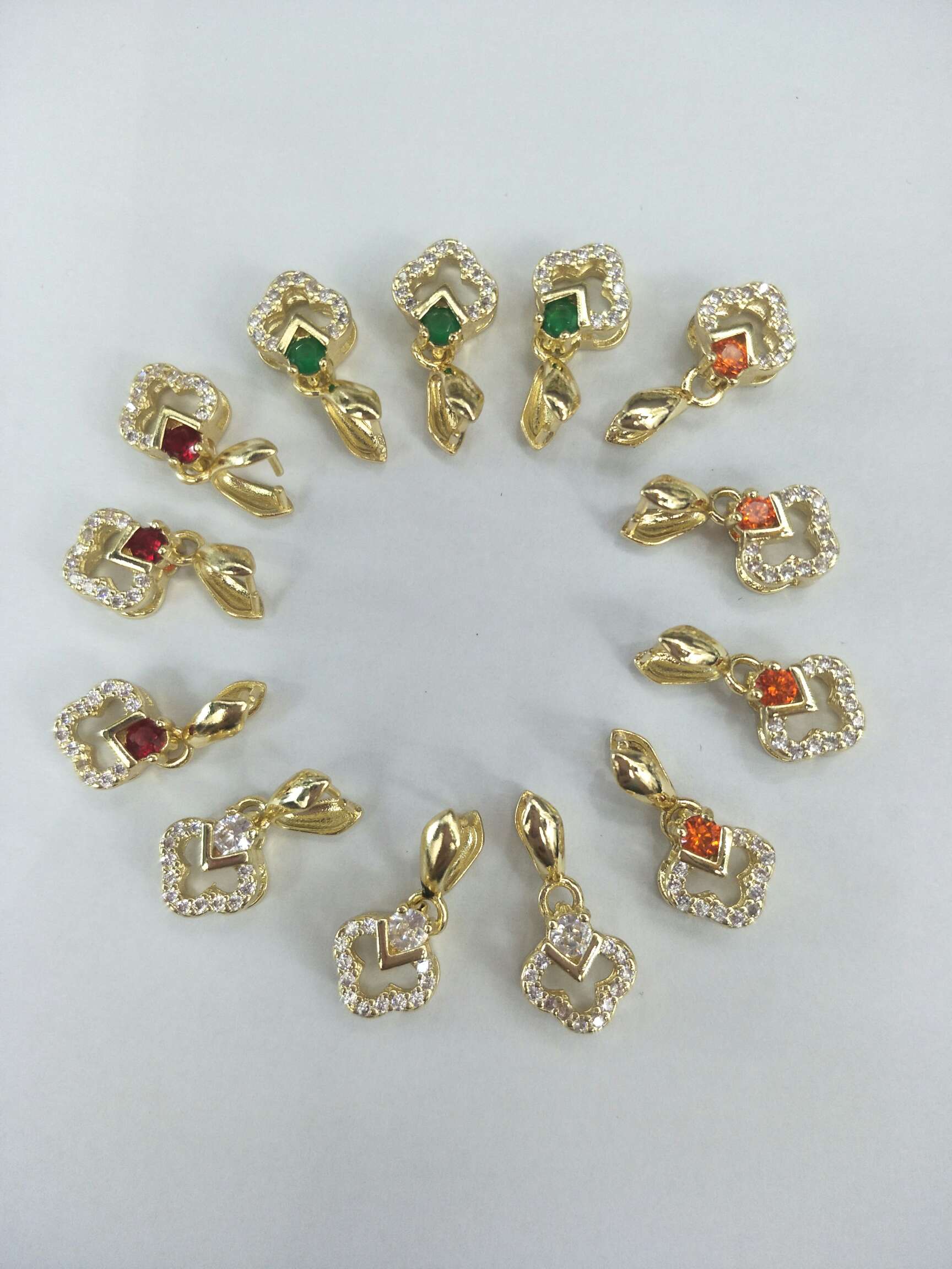 Clubs buckle, pendant buckle