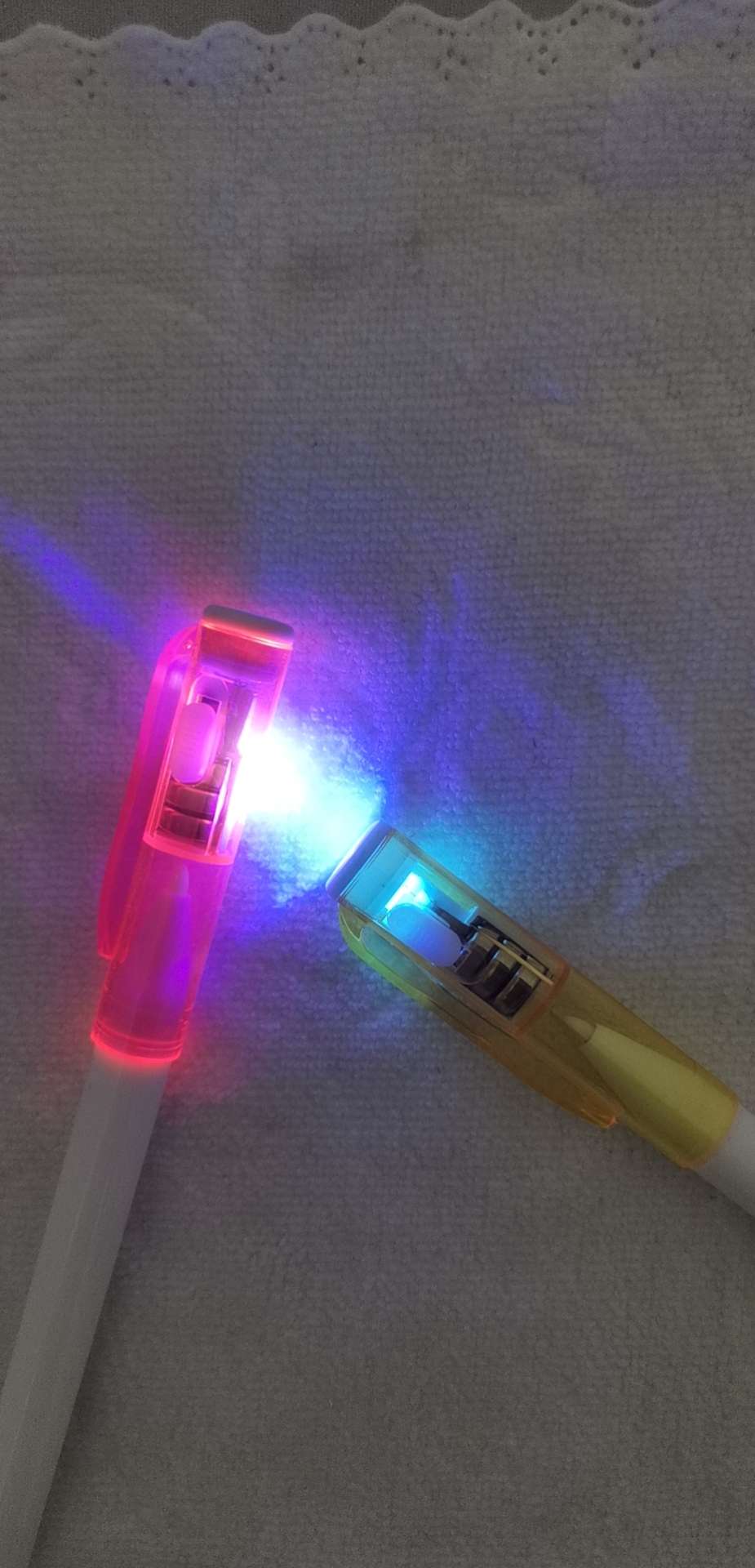 Light pen, invisible pen, ballpoint pen Application Scenario
