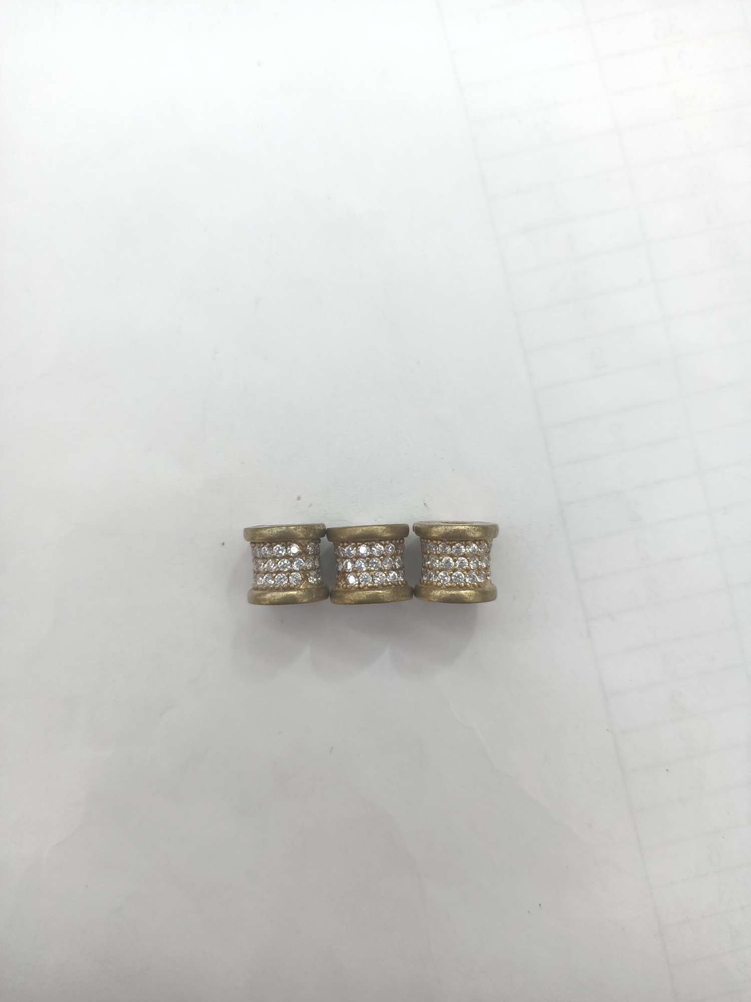 厂家直销镶锆石穿孔铜饰品配件3