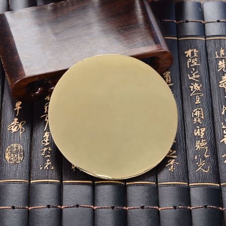 All-copper bagua mirror and pocket mirror in stock for wholesale Application Scenario