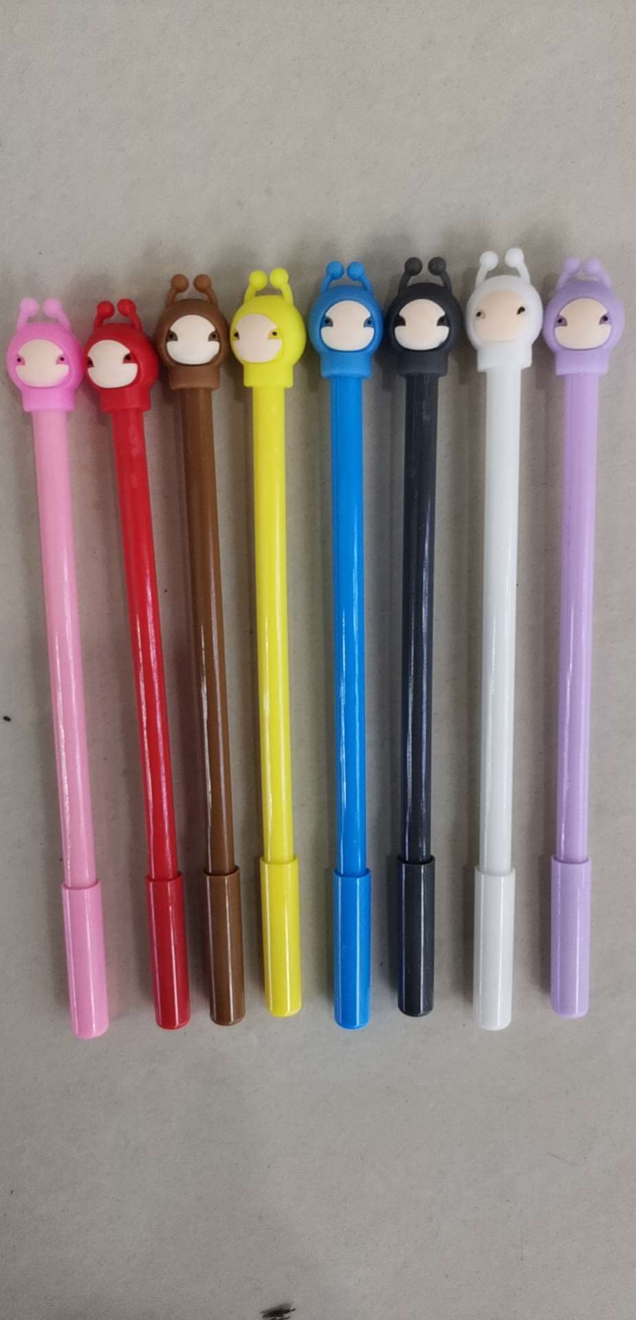 All kinds of shaped gel pens, cartoon-shaped ballpoint pens and ballpoint pens. Item Picture