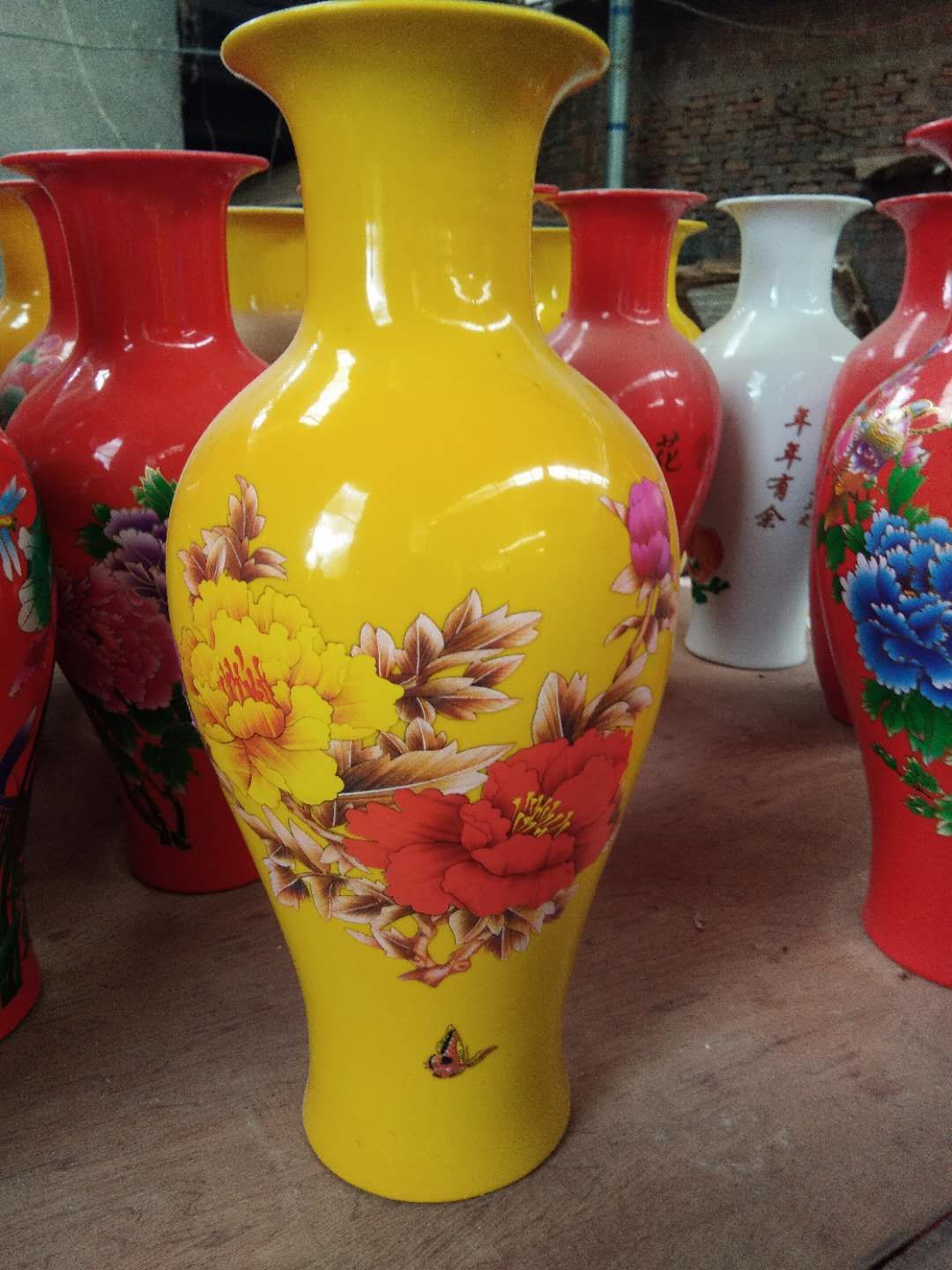 High 35 Chinese red pairs of bottles thumbnail