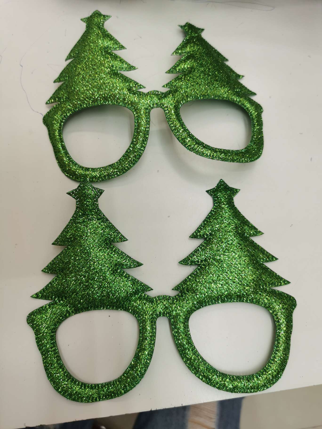 Fine gold powder Christmas tree glasses