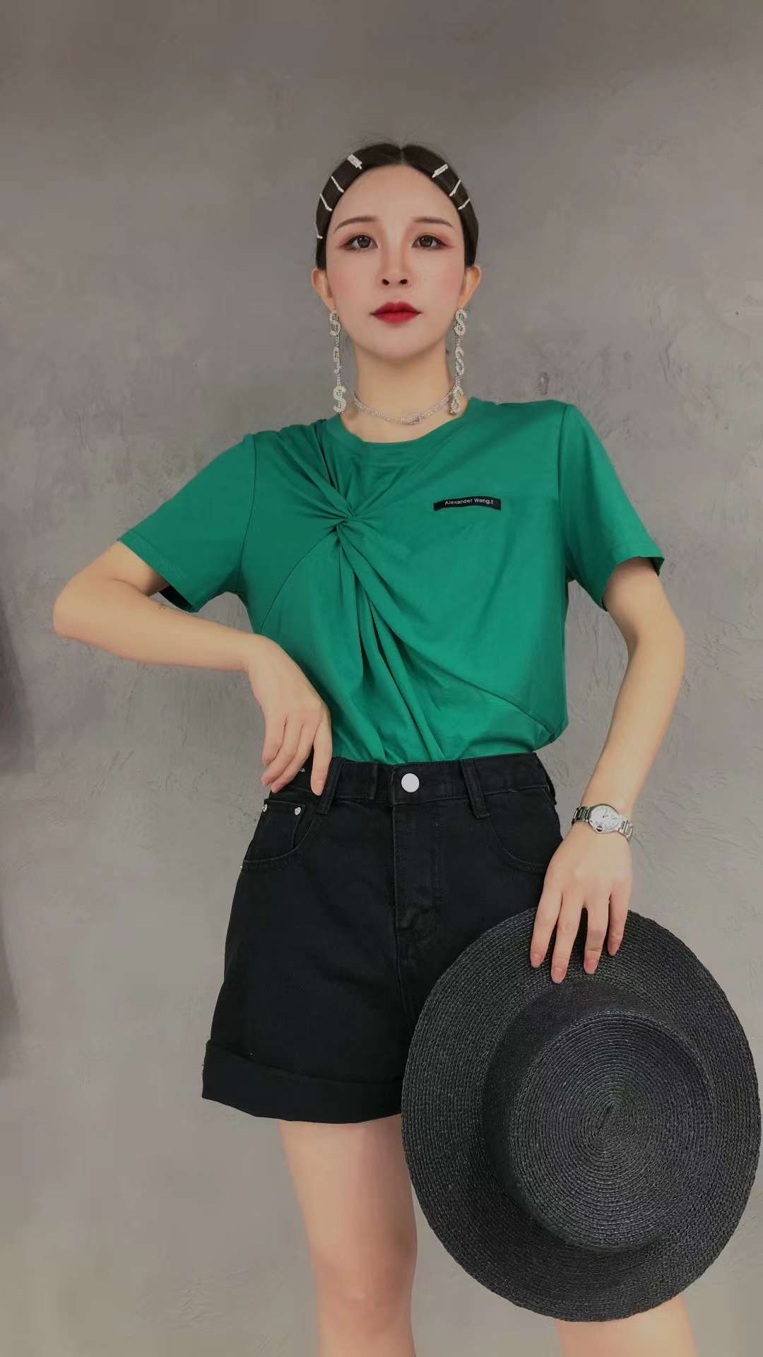 Summer T Item Picture