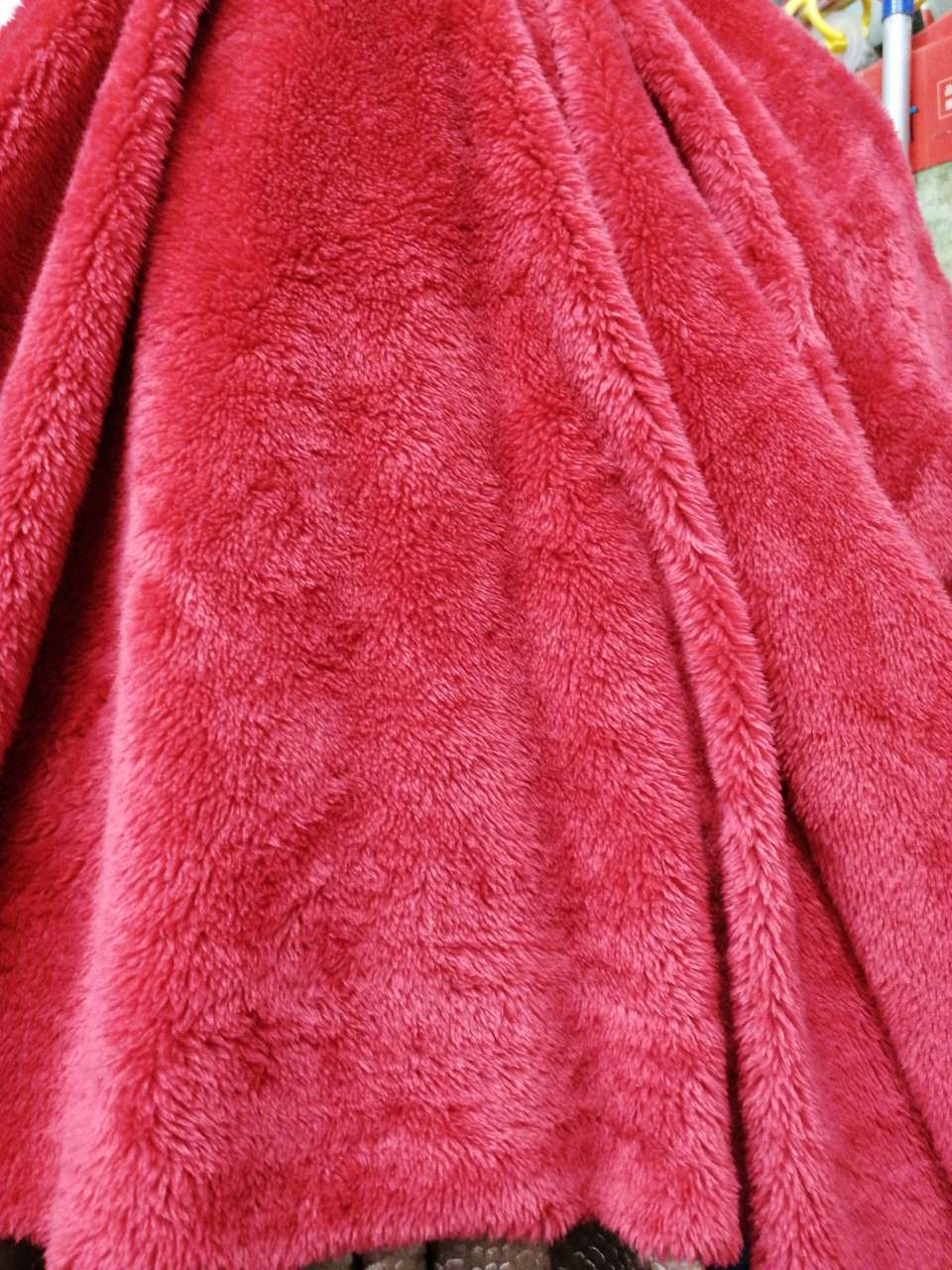 Arctic Velvet Feels Soft, Comfortable And Warm details Picture
