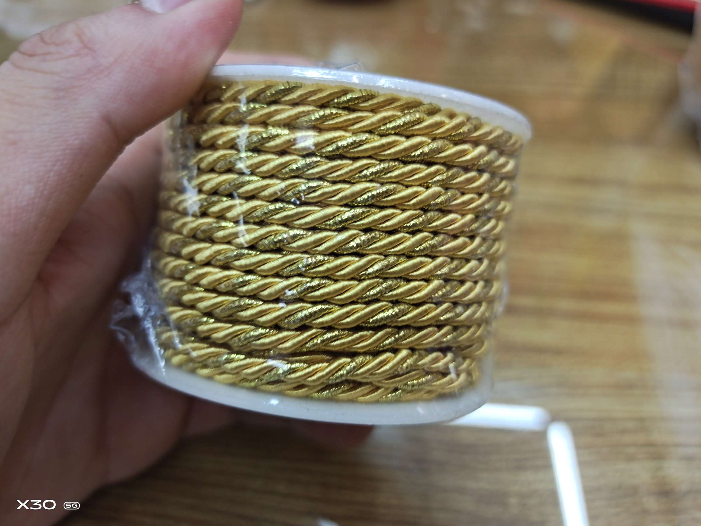 3mm cylindrical yellow + gold polyester three-strand rope for clothing accessories details Picture