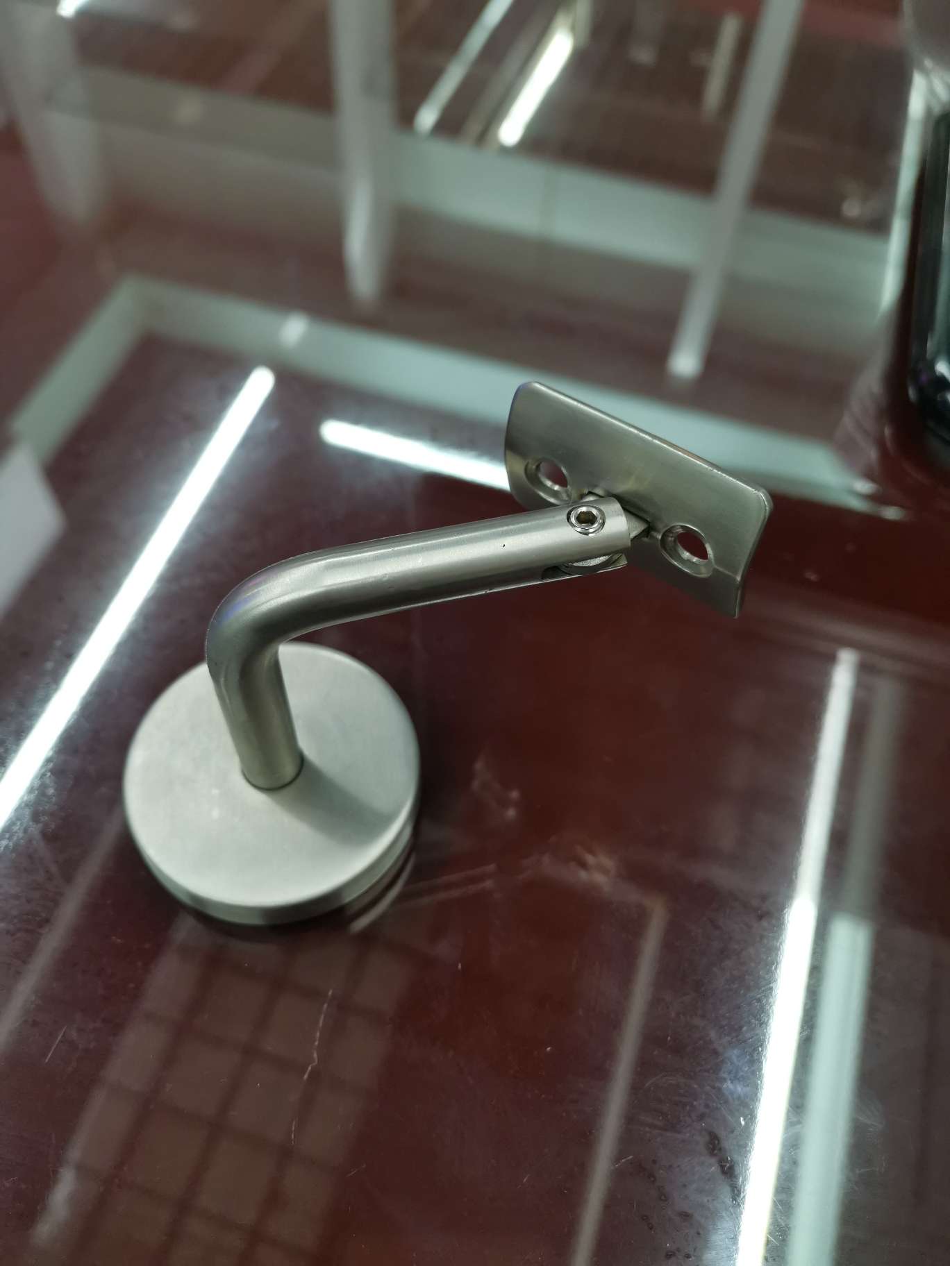 90 degree movable sander light armrest thumbnail