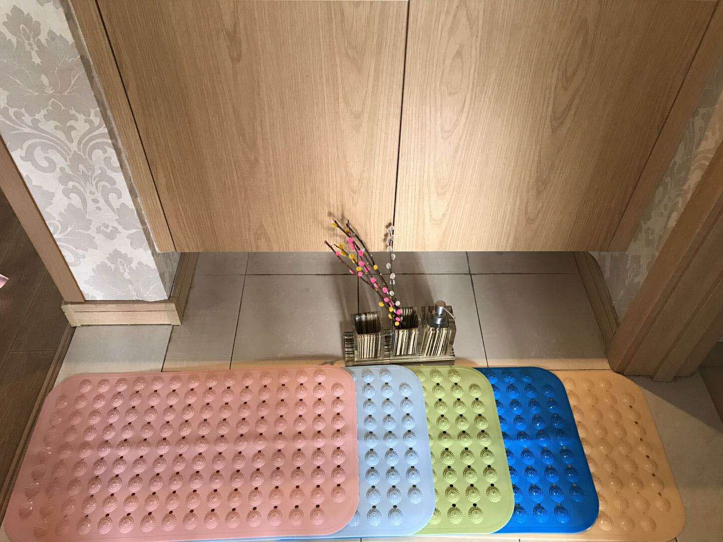 防滑浴室垫