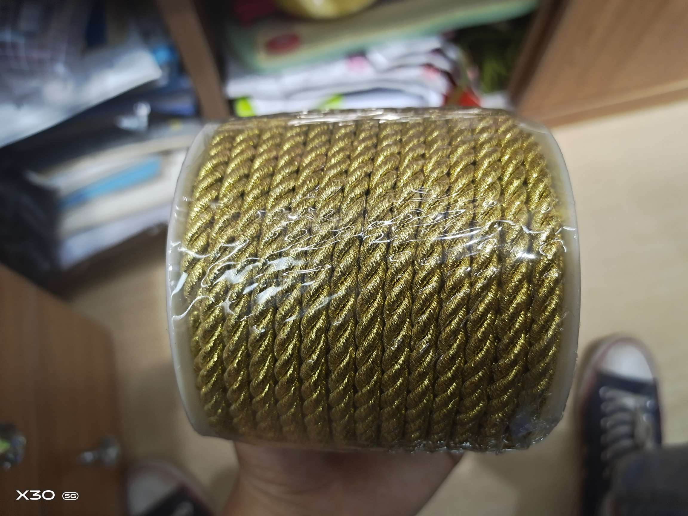 6mm gold thread polyester three-strand rope, clothing accessory rope and decorative rope