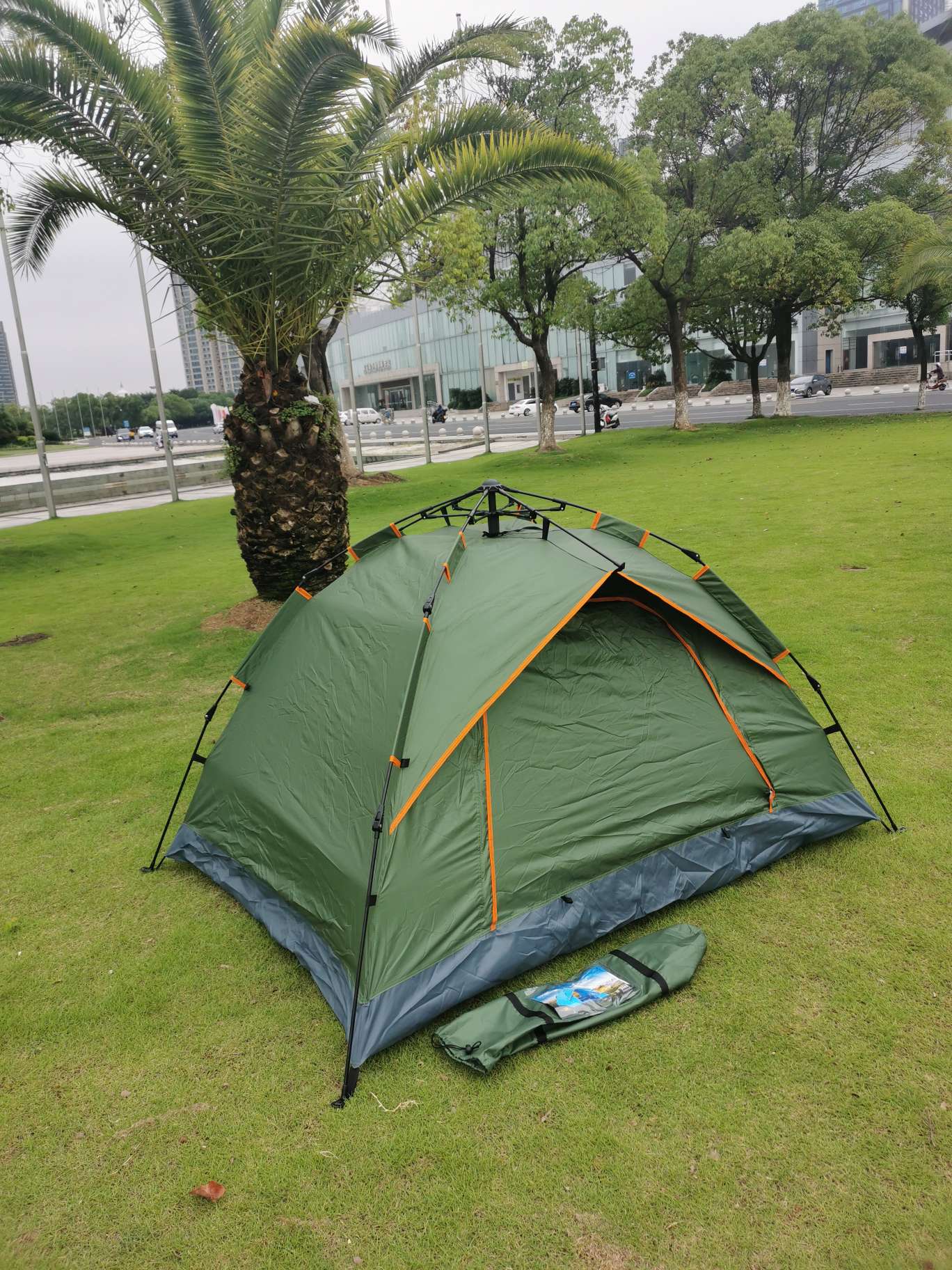 Outdoor fully automatic compression camping tent, double outdoor camping tent undefined