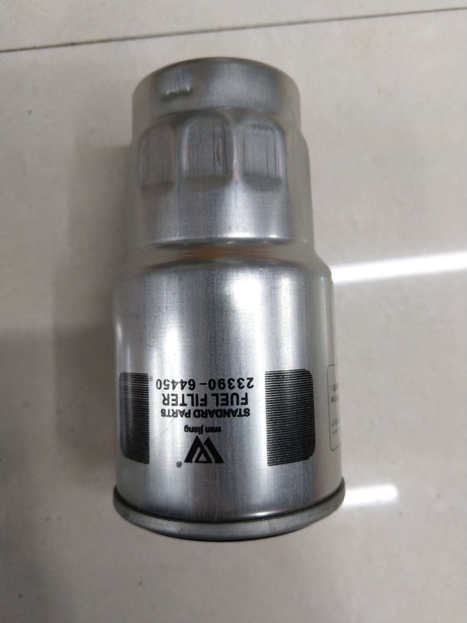 Automobile Oil Filter 23390-64450 Specification drawing