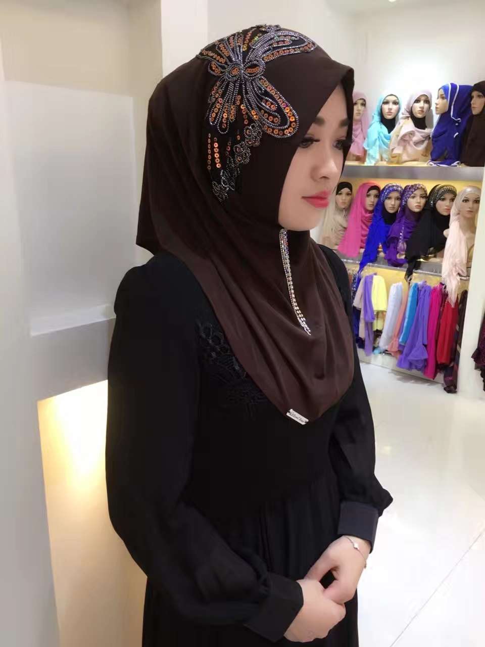 Manufacturer direct Muslim headscarf crystal hemp thin face cover sewn large butterfly head cover customized undefined