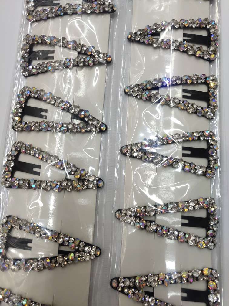 Cute girl fringe clip, simple and fashionable hair clip, Korean Instagram influencer Czech diamond hair clip, top clip headwear