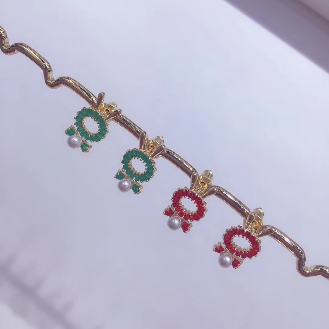 锆石兔子耳钉