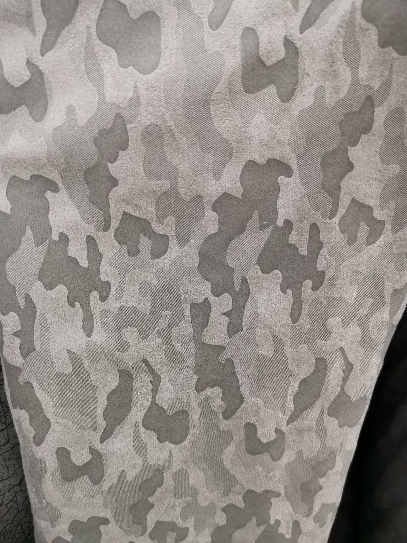 针纺织布白底实物图