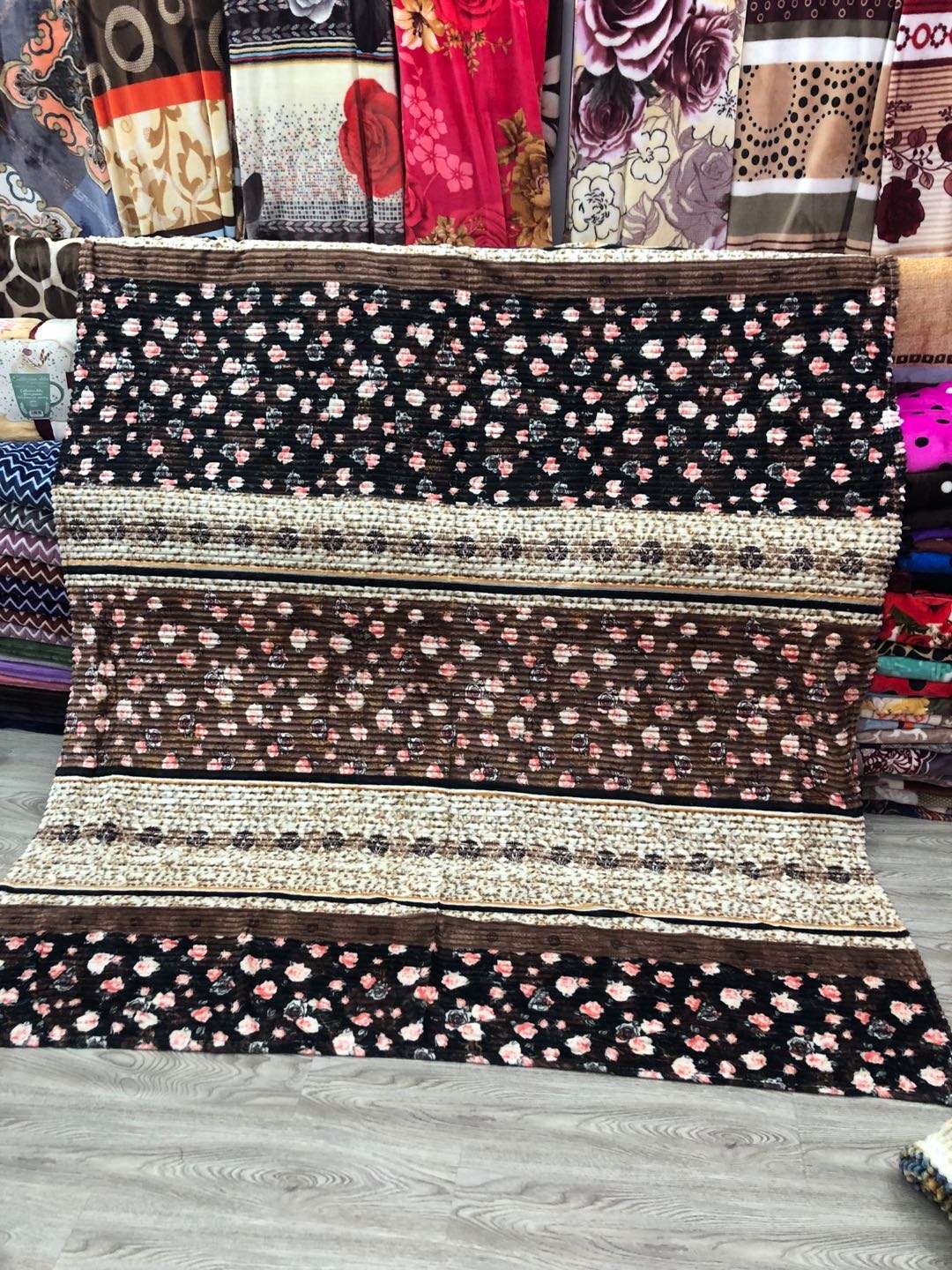 Factory Direct Wholesale Retail New Boutique Flannel Blanket Cover Blanket 23